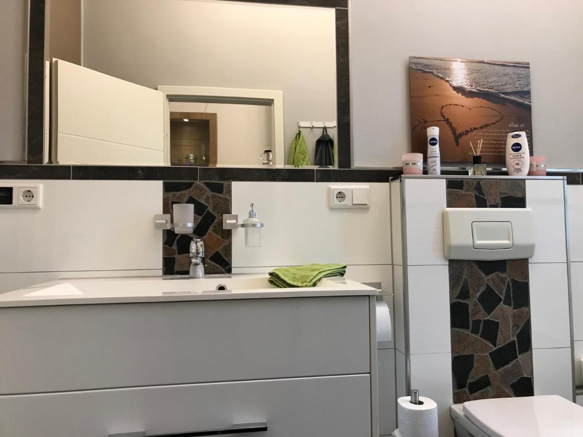 Stadthaus Artur - Apartment Madrid 雷姆沙伊德 外观 照片